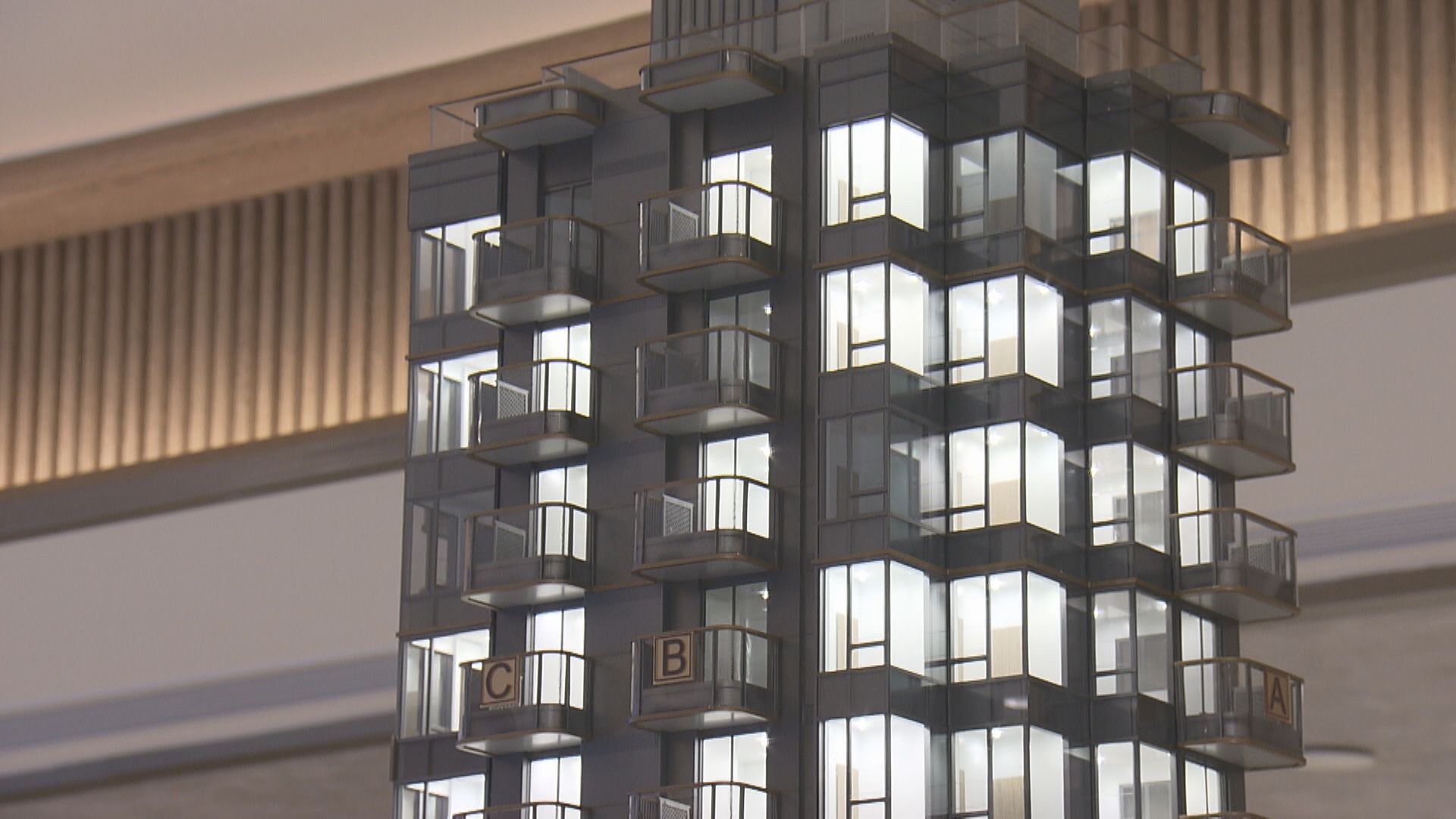 【周末樓市】新盤買賣冷清  購買力回流二手