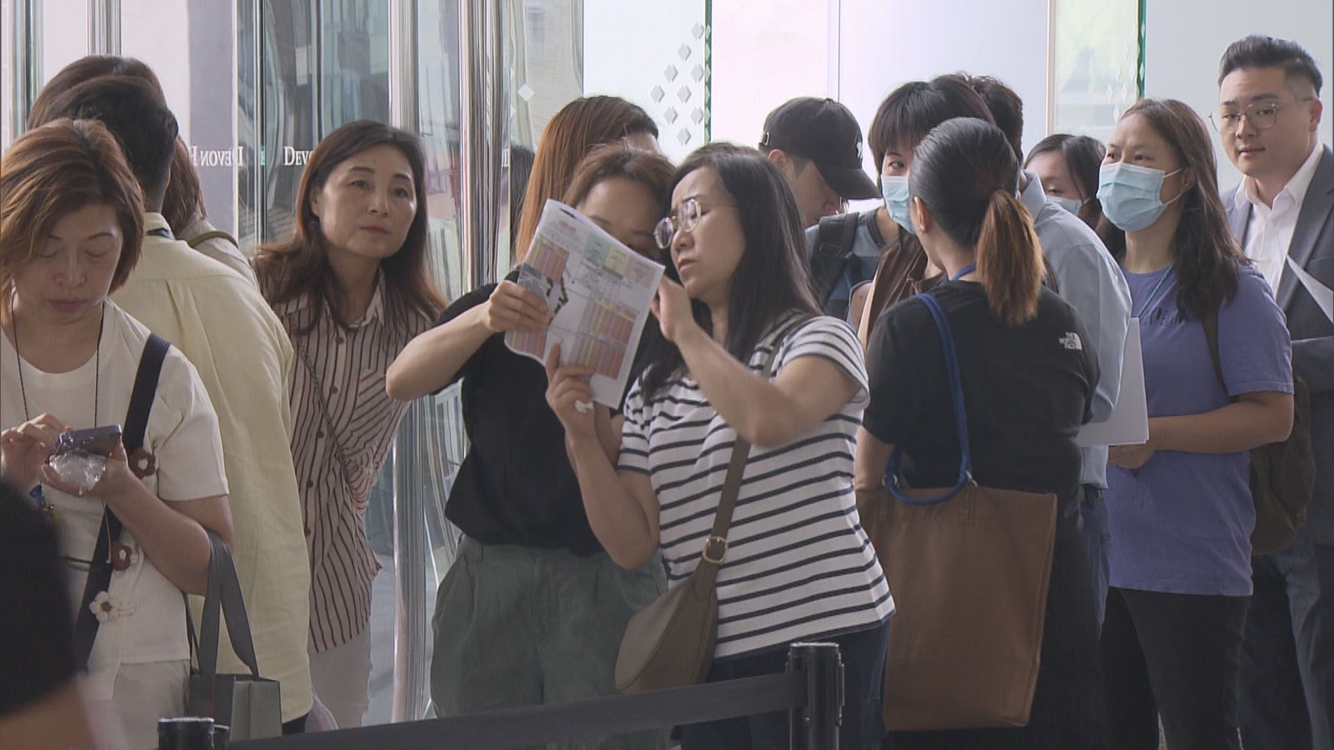 【打風周末】憧憬減息及施政報告 二手交投飆30%