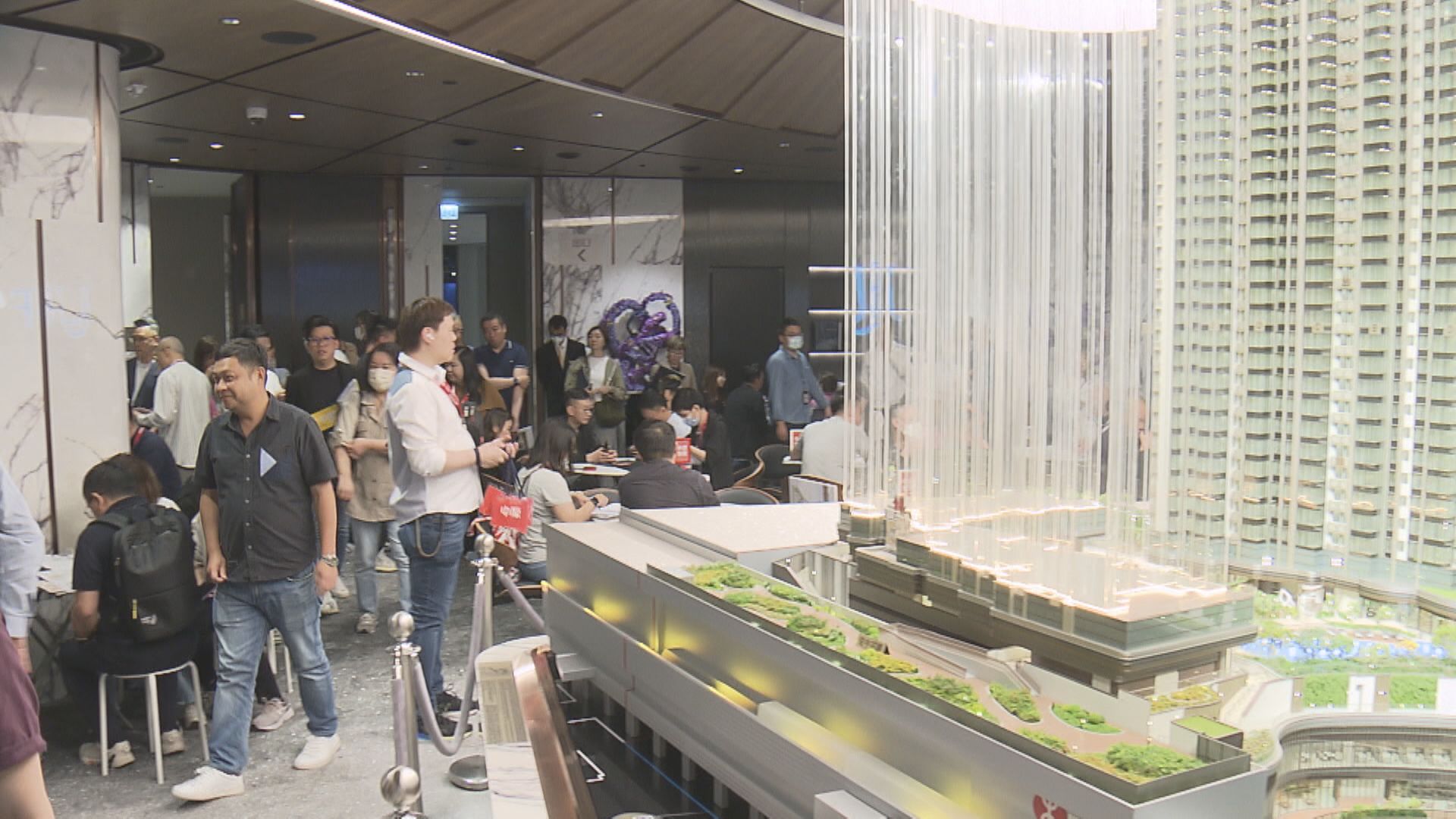 【周末樓市】新盤大軍搶客兼撞正外遊旺季 二手僅開5張單