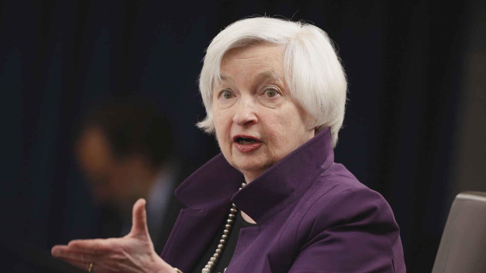 【美上季GDP收縮】耶倫指衰退機會大增 貝森特死撐經濟好