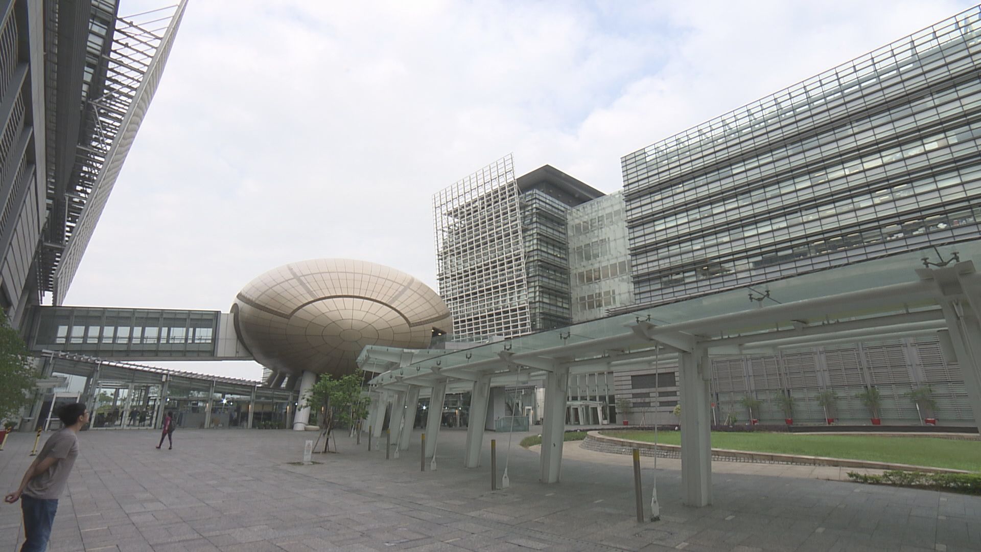 林鄭月娥：科技人才入境計劃反應不佳