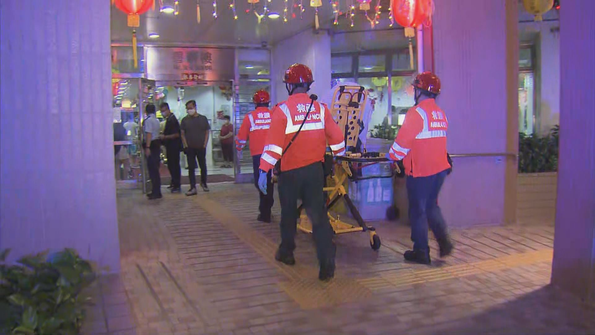 香港仔石排灣邨有燈籠著火三人受傷送院
