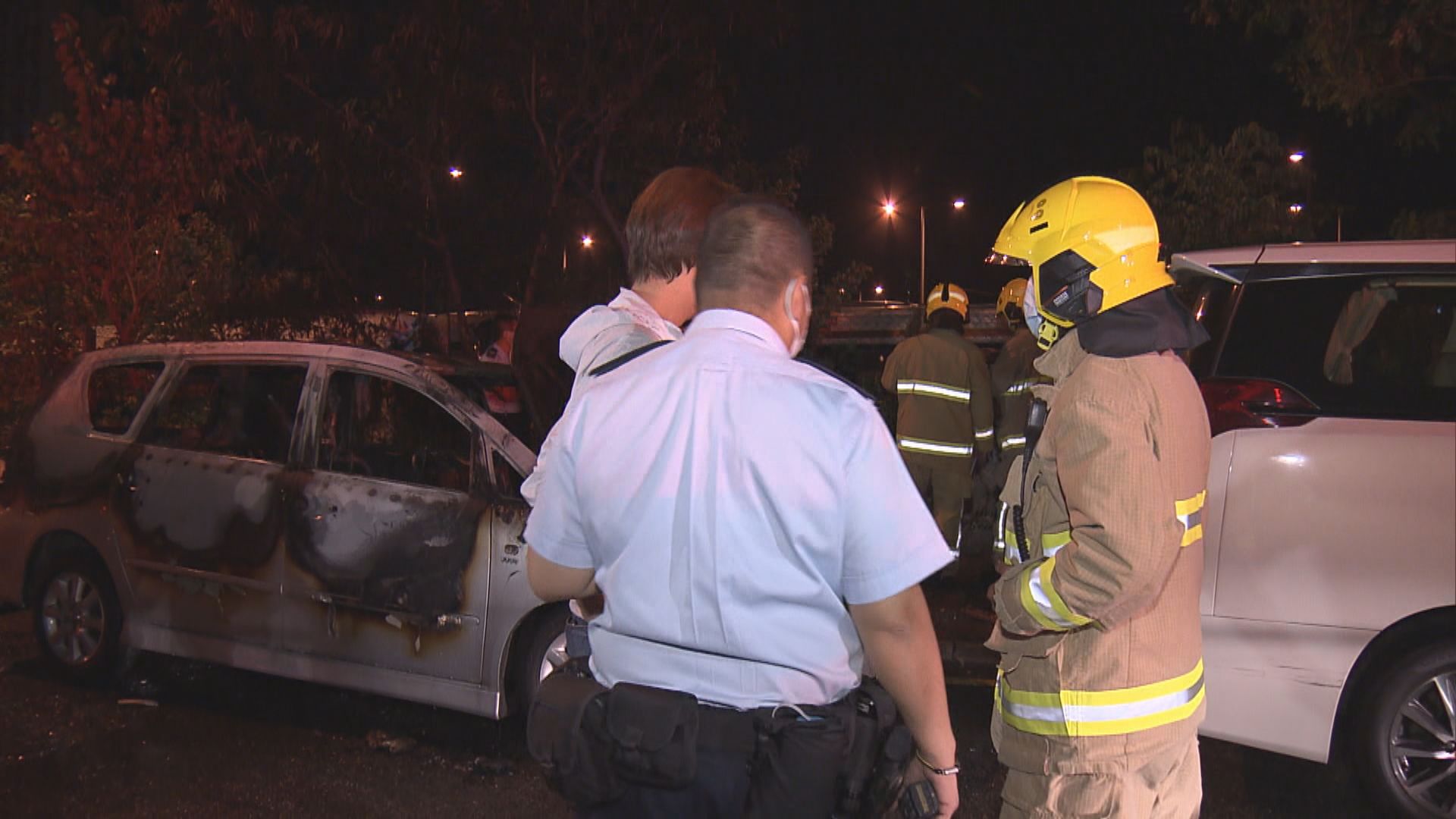 紅磡碼頭私家車遭縱火燒毀