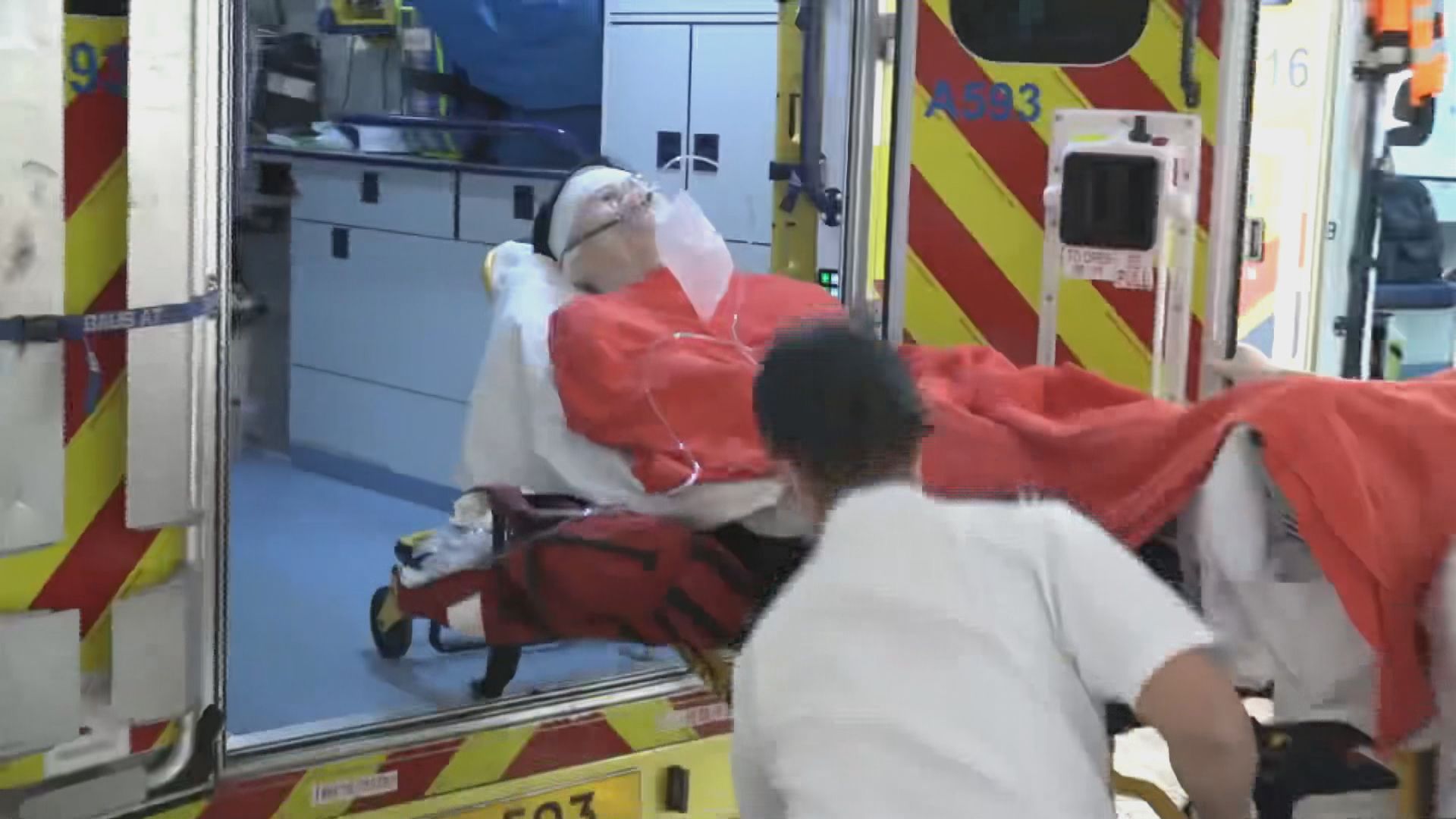 中大男職員處理易燃罐搶火燒傷