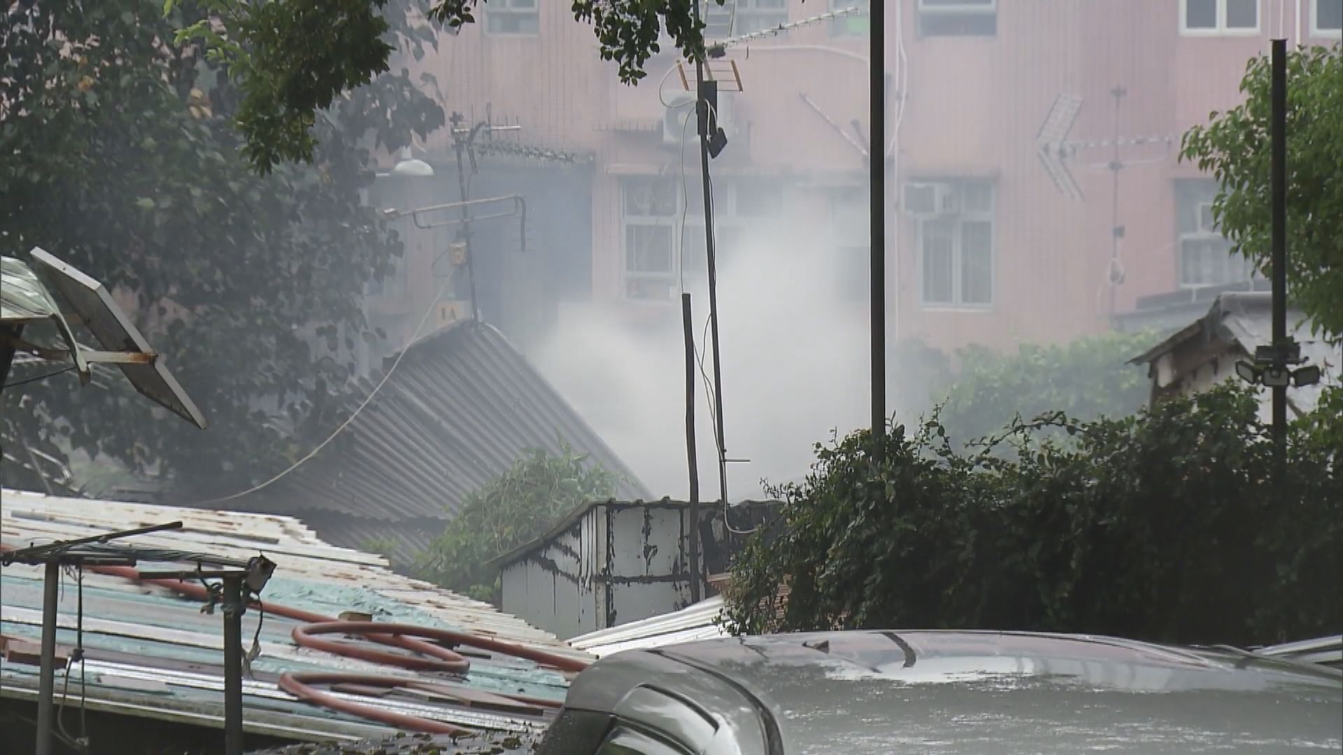 粉嶺鐵皮屋起火　男戶主死亡