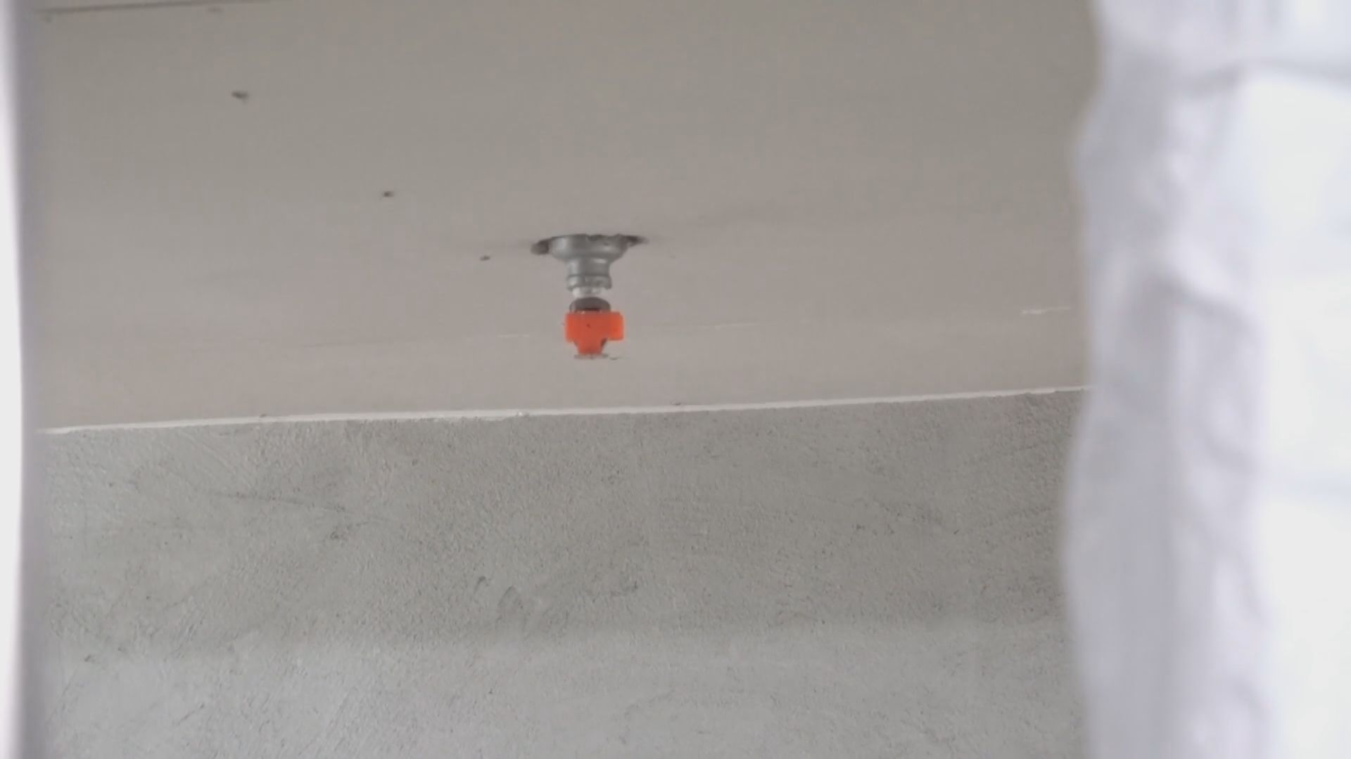 消防派員跟進調查世貿中心三級火