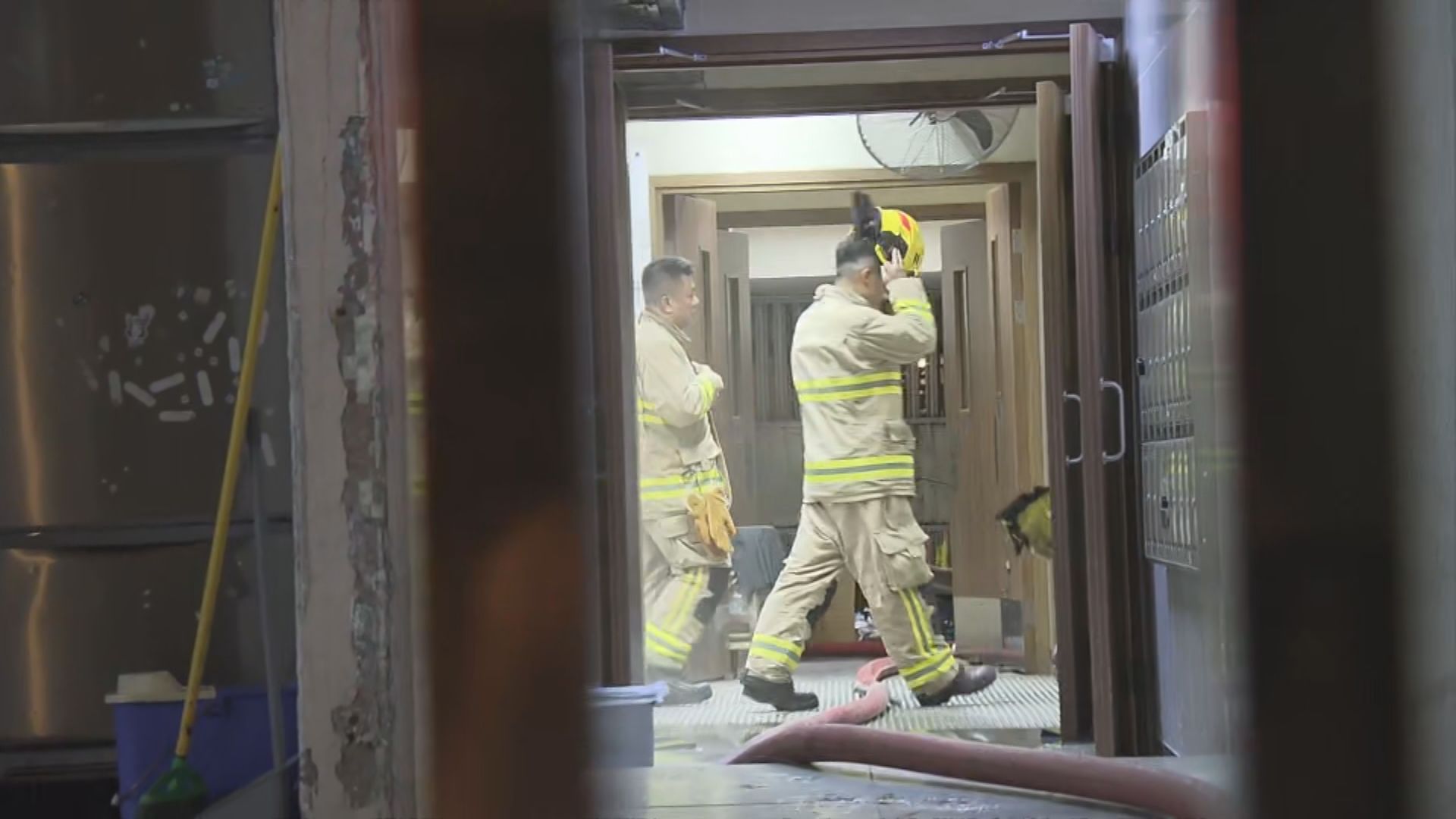 葵涌工廈電梯大堂火警 無人傷