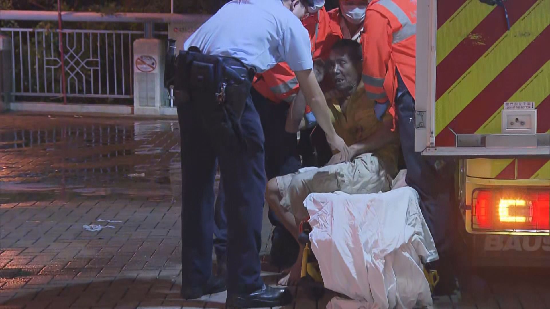 藍田平田邨單位起火 男戶主不適送院