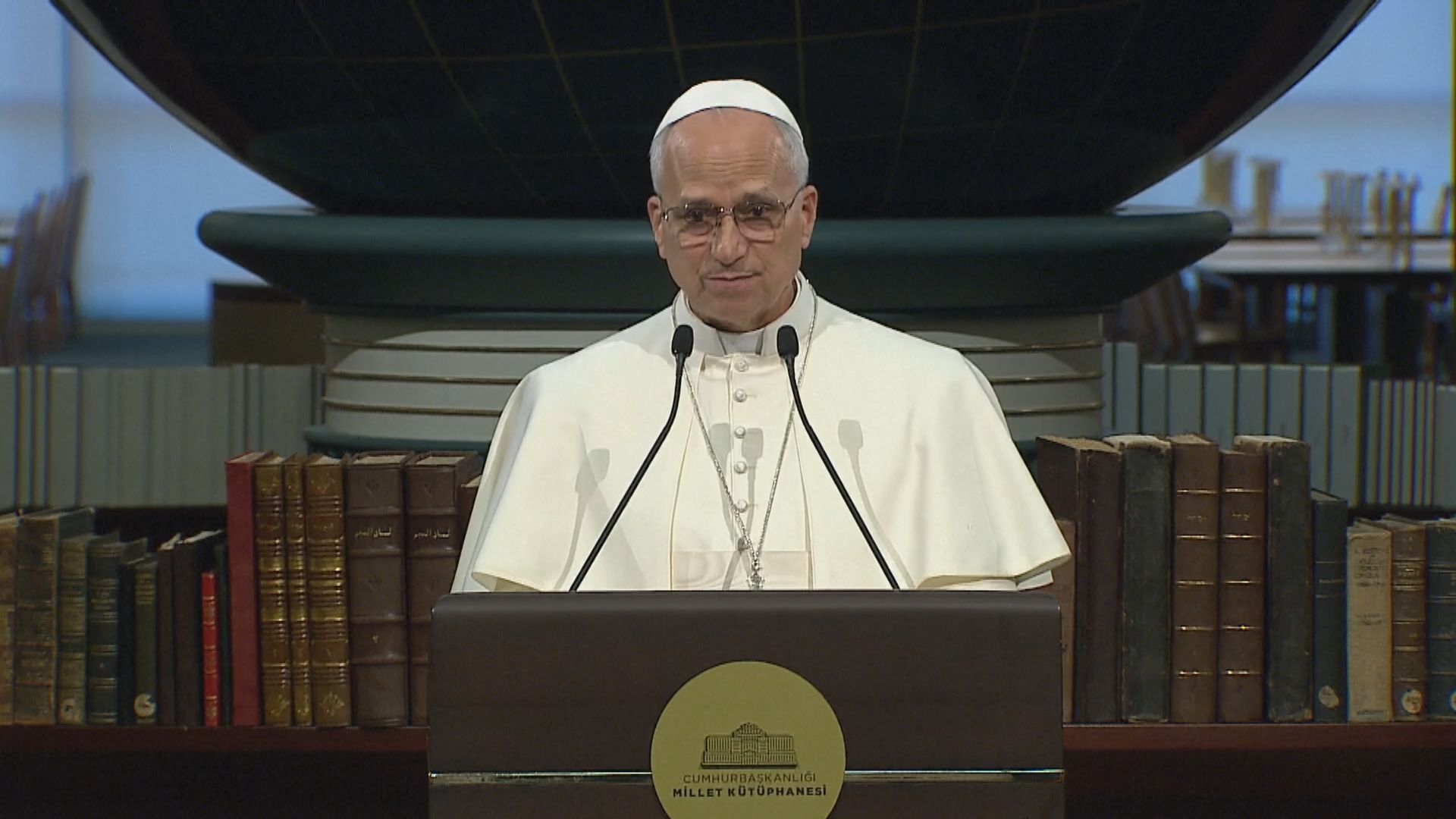 宏福苑五級火災｜多國外長及教宗向死難者致哀