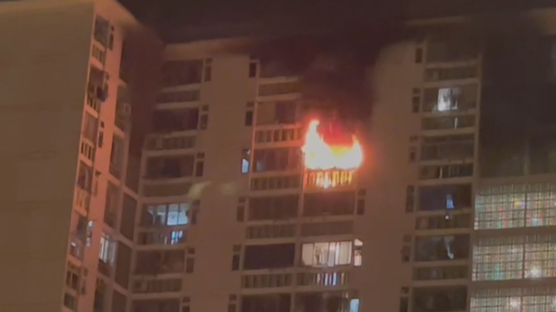 新田圍邨一單位遭縱火六人送院　警方拘捕一人