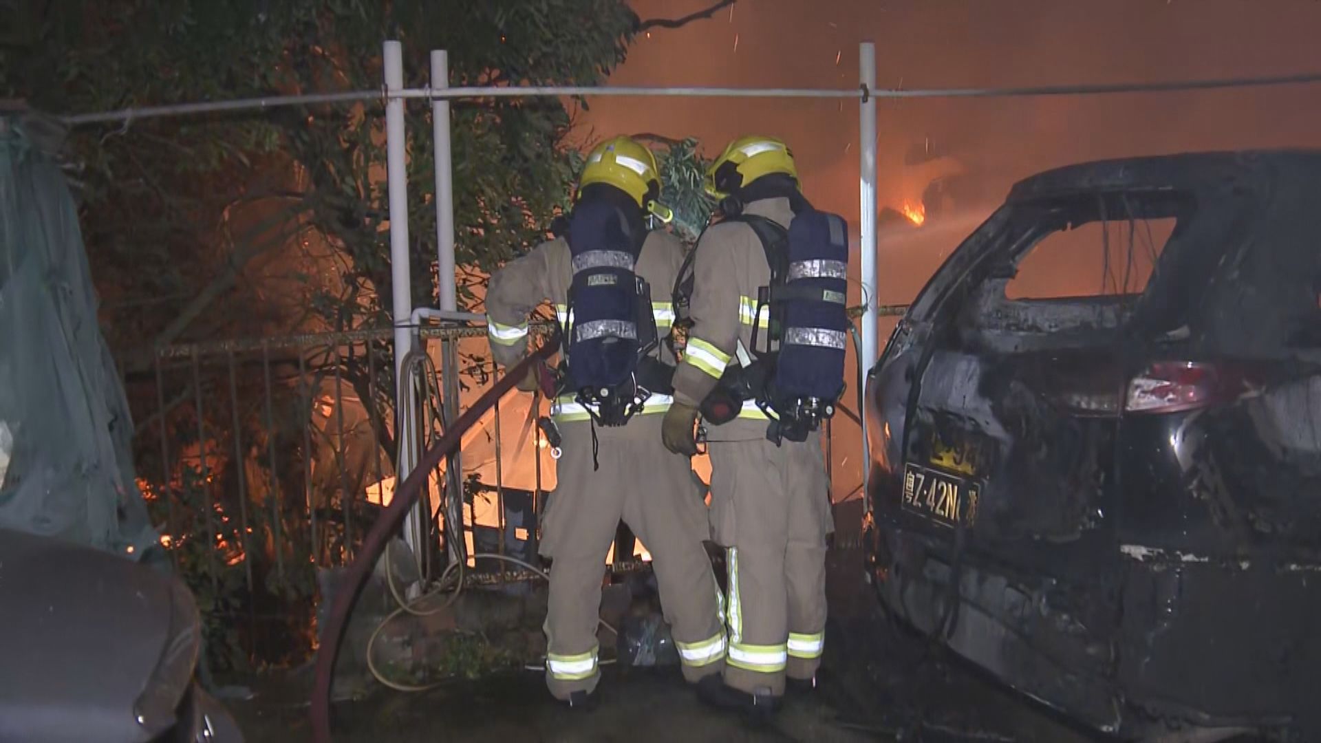 荃灣橫龍村三級火警　兩人不適送院近80人疏散