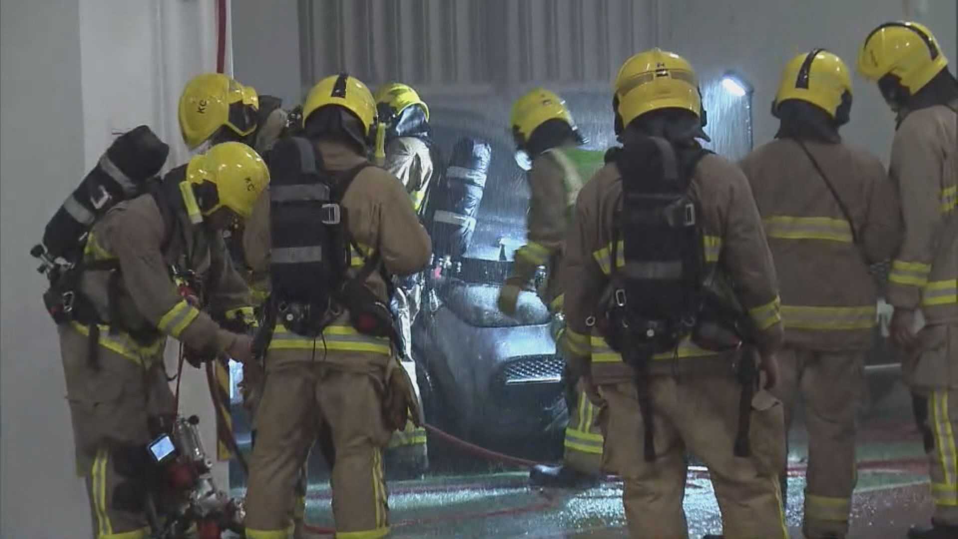 荃灣發生縱火燒車案 無人受傷