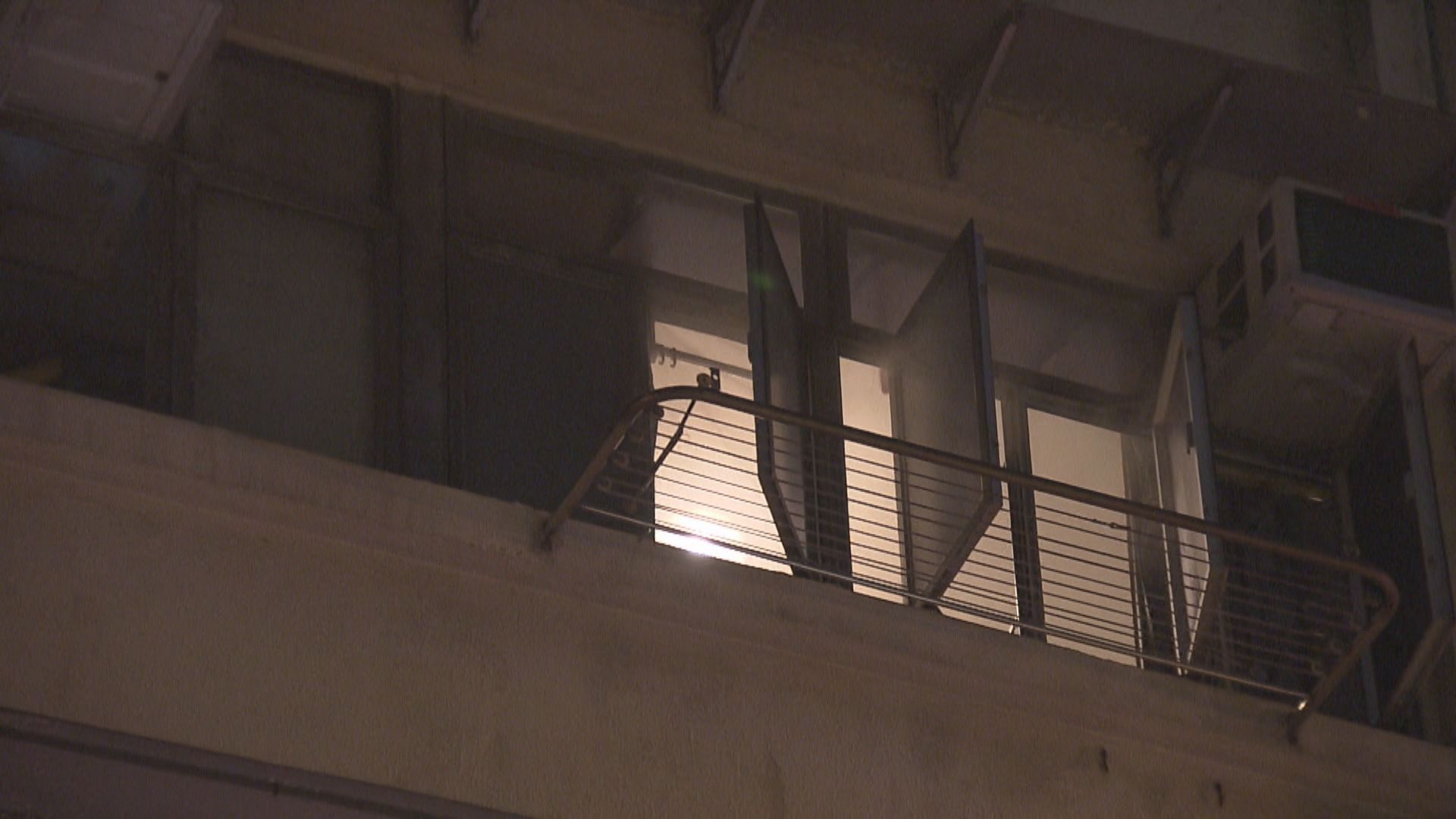 灣仔一劏房單位失火四人不適送院