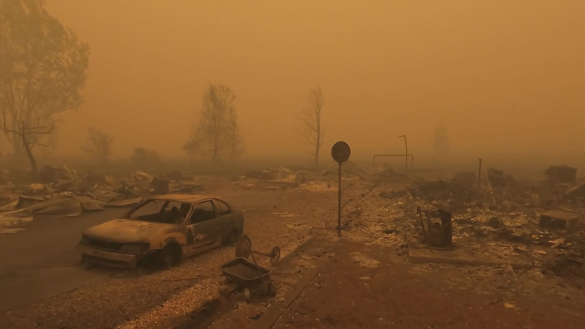 歐洲南部及北美洲多處山火