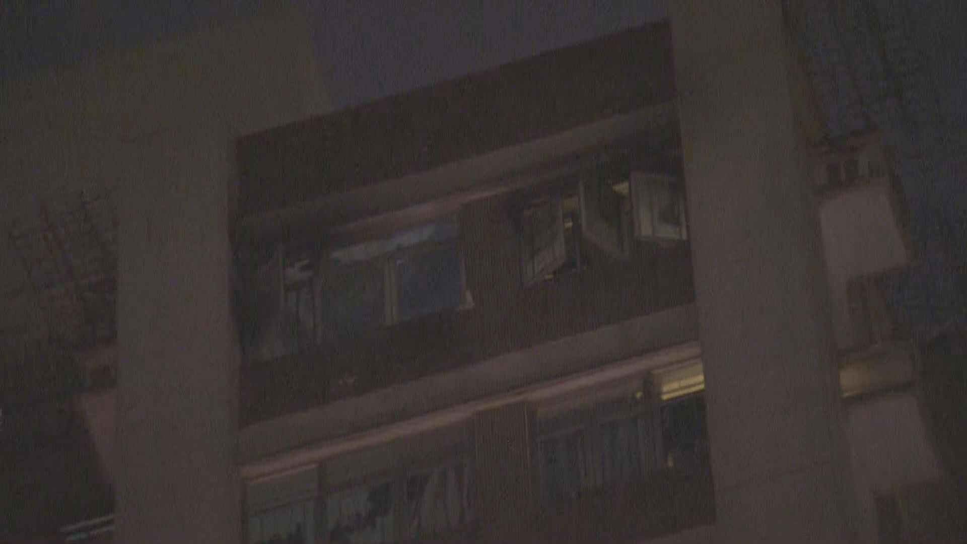 元朗青山公路一單位失火三人傷