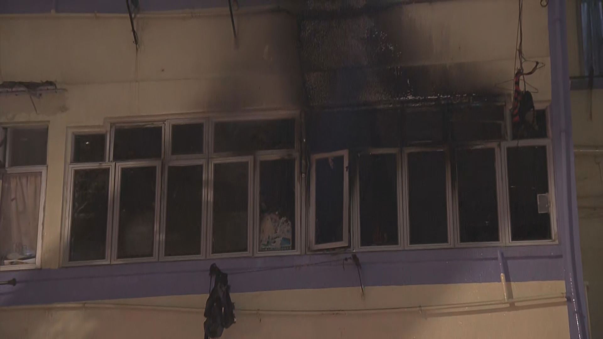 油麻地唐樓板間房一死十三傷火警　消防指火勢蔓延快