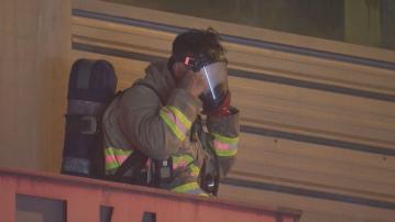 油麻地廚具店起火 最少12人疏散 女店東送院