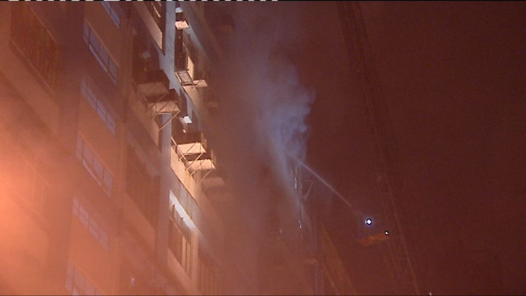 長沙灣元州街工廈三級火　起火單位非迷你倉