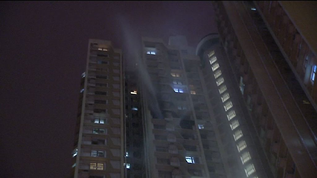 元州邨單位火警疏散約一百人