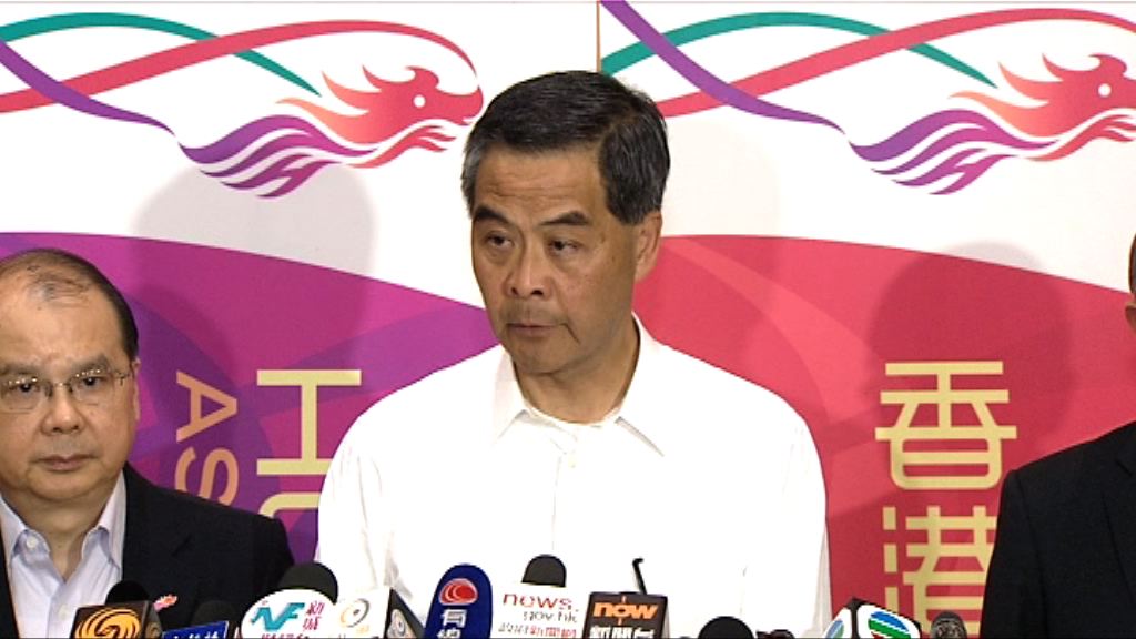 梁振英對消防隊目許志傑殉職感十分沉痛