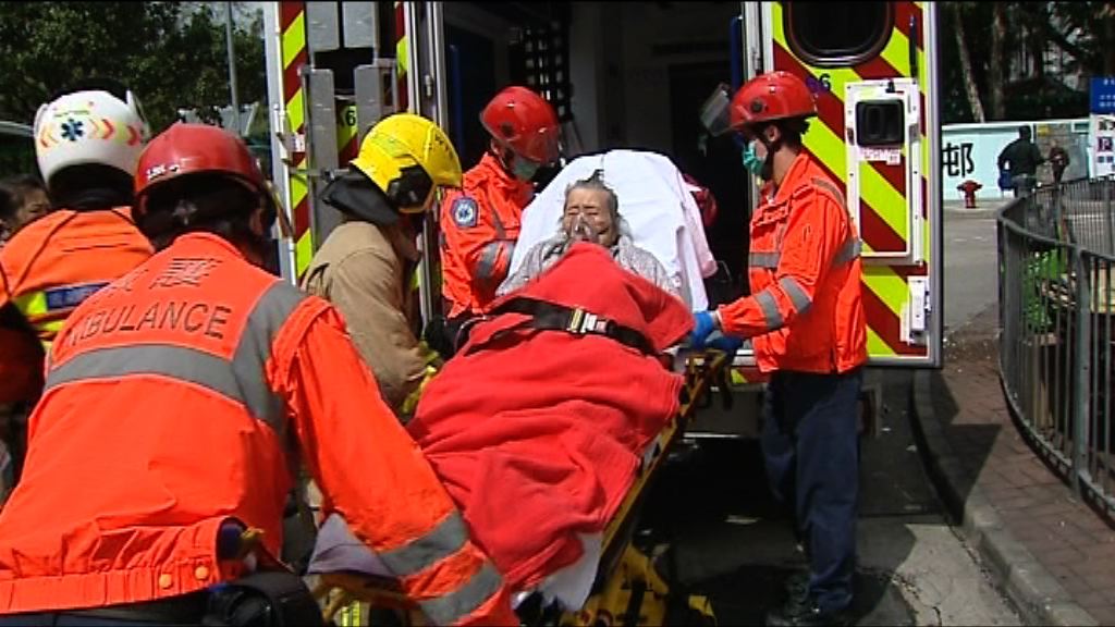 黃大仙下邨單位火警　四人不適送院