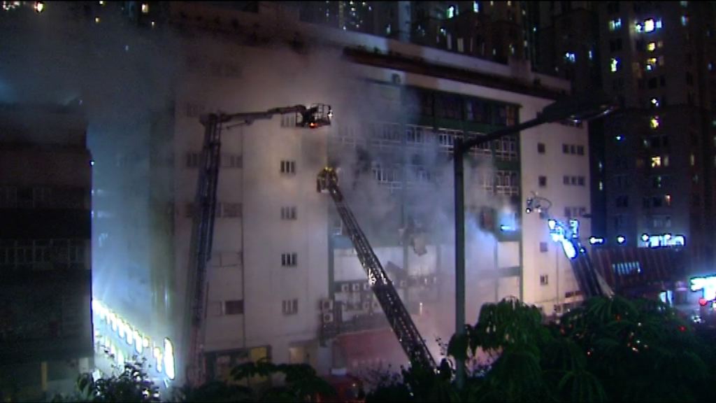 政府向殉職消防分別發放逾四百萬元援助