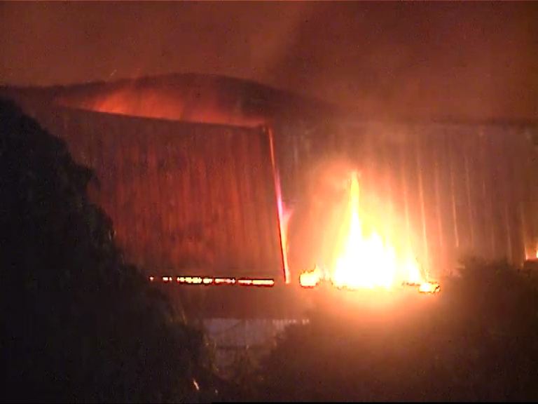 八鄉七星崗回收場三級火無人傷