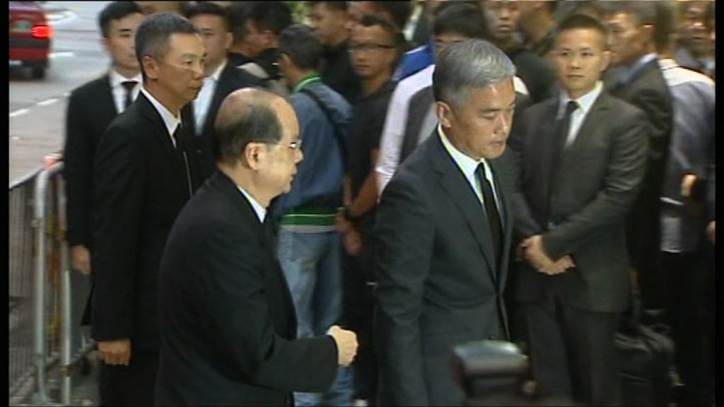 殉職消防總隊目邱少明設靈　多名司局長致祭