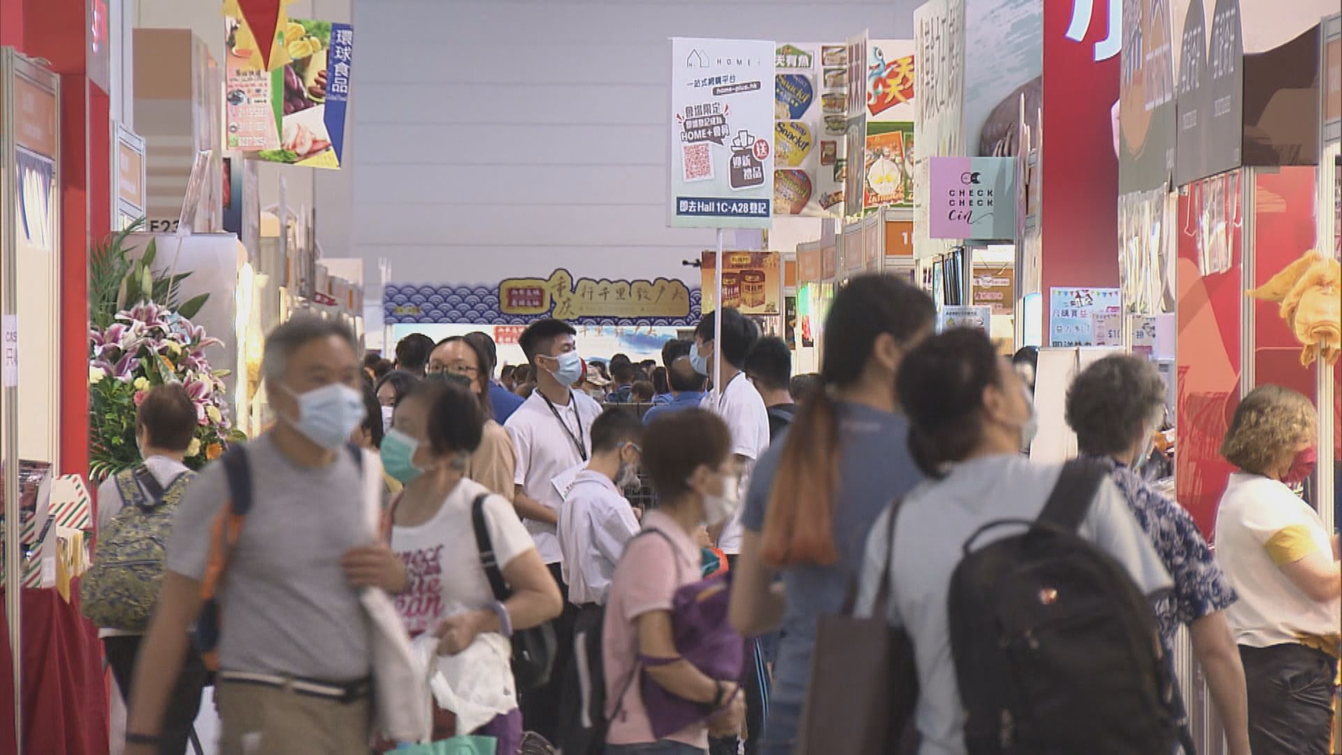 美食博覽開鑼場內不設試食　市民指環境較衞生及舒適