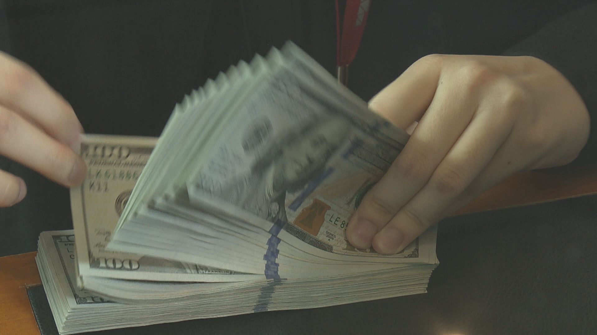 英鎊兌美元升穿1.39　為近3年來首次