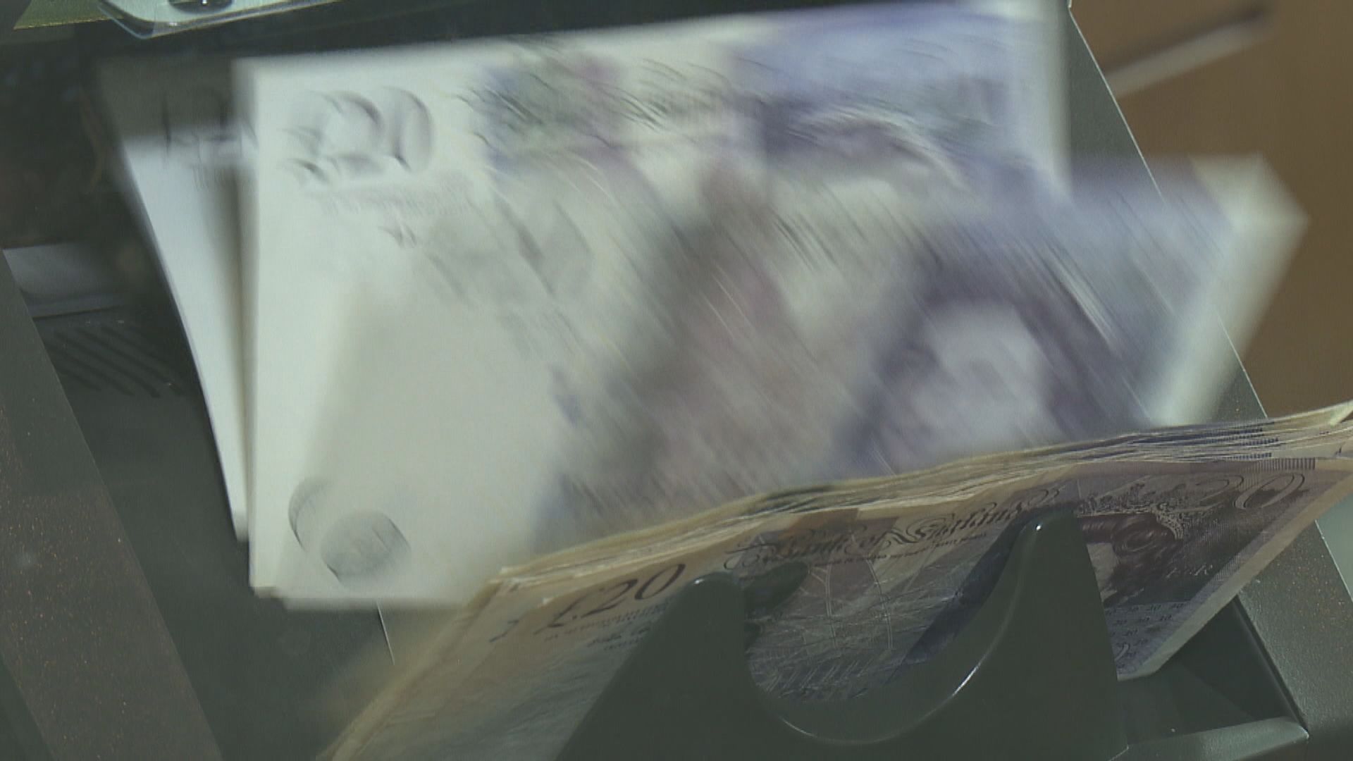 英國擬撤銷所有防疫限制措施　英鎊升