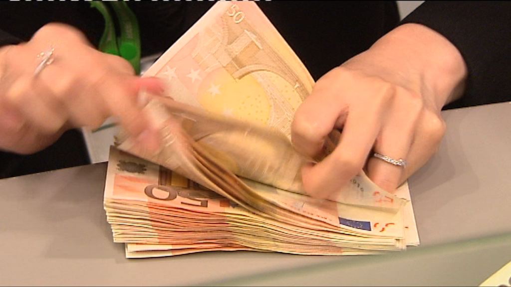 英鎊曾見一周低位　澳元曾跌近1%