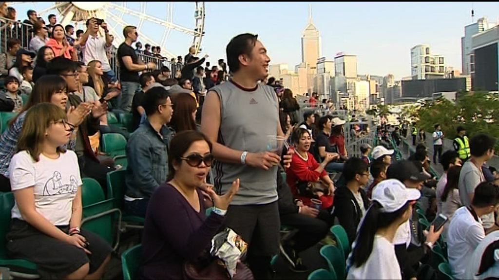 電動方程式賽車錦標賽　吸引賽車迷進場觀賽