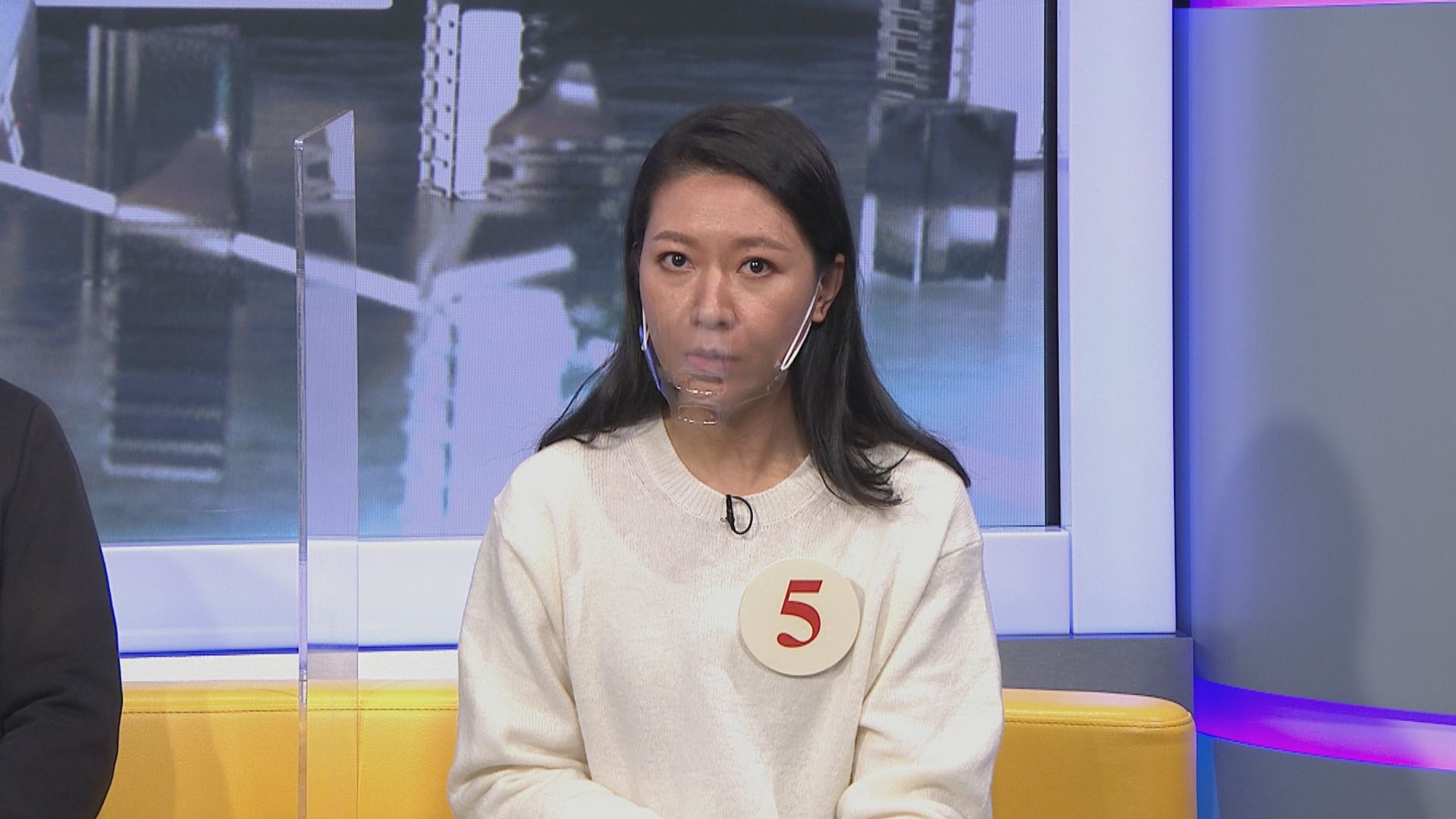 九龍東選舉論壇　無政治聯繫候選人被質疑