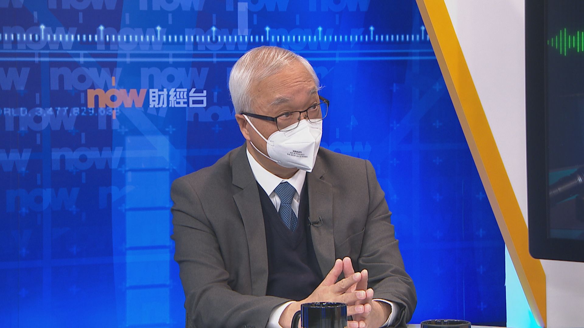 謝展寰：指定垃圾袋三個月內重新招標　有信心年底如期實施垃圾徵費