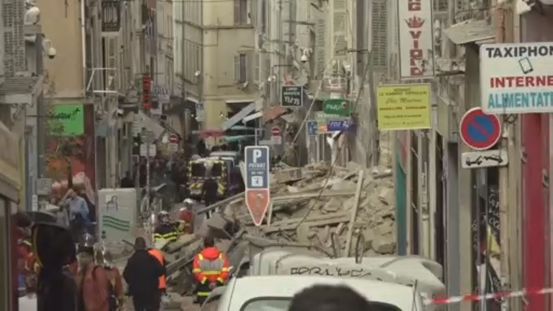法國馬賽兩樓房倒塌兩人傷
