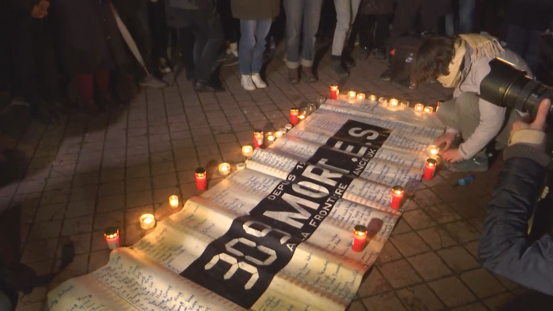 約翰遜：將與歐洲國家領袖開會商討打擊偷渡客赴英對策