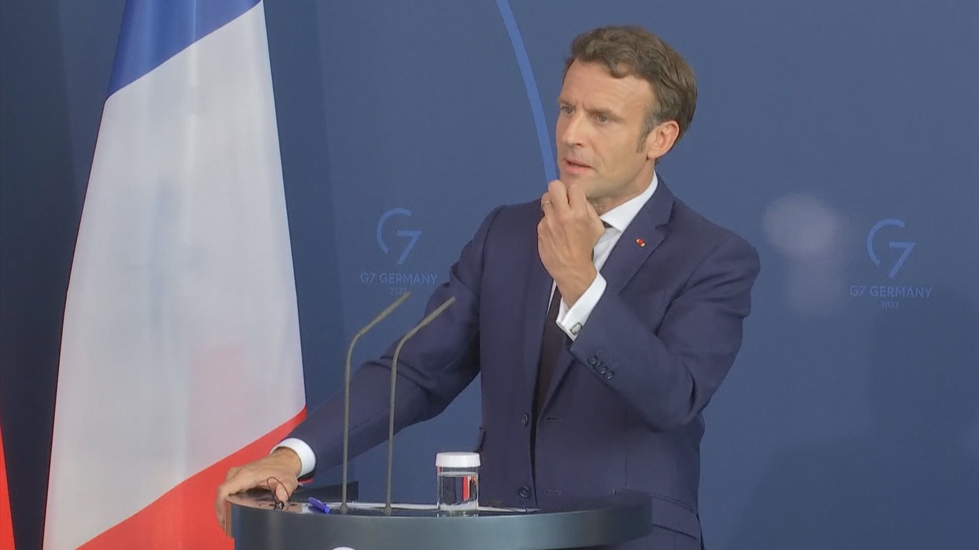 法國國會選舉舉行首輪投票　馬克龍陣營能否取得過半議席惹關注