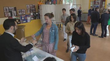 法國國民議會次輪投票 民調顯示國民聯盟或無法取得過半數議席