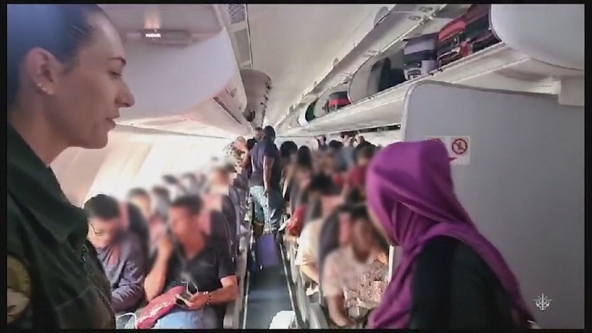 法國首架撤僑班機已搭載262人離開尼日爾