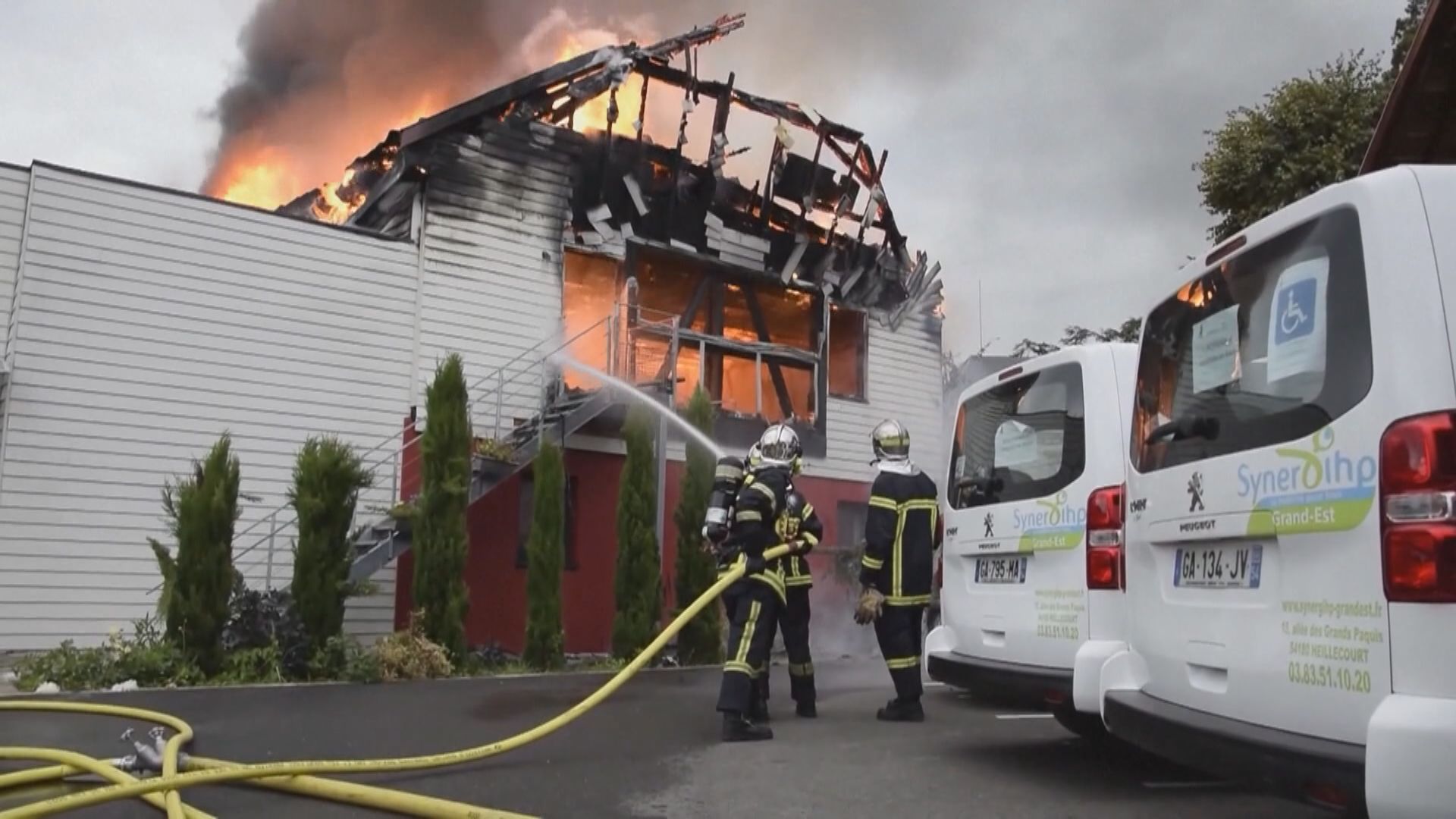 法國度假屋起火至少十死