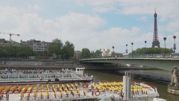 法國總理貝魯提出預算案　擬減兩日公眾假期