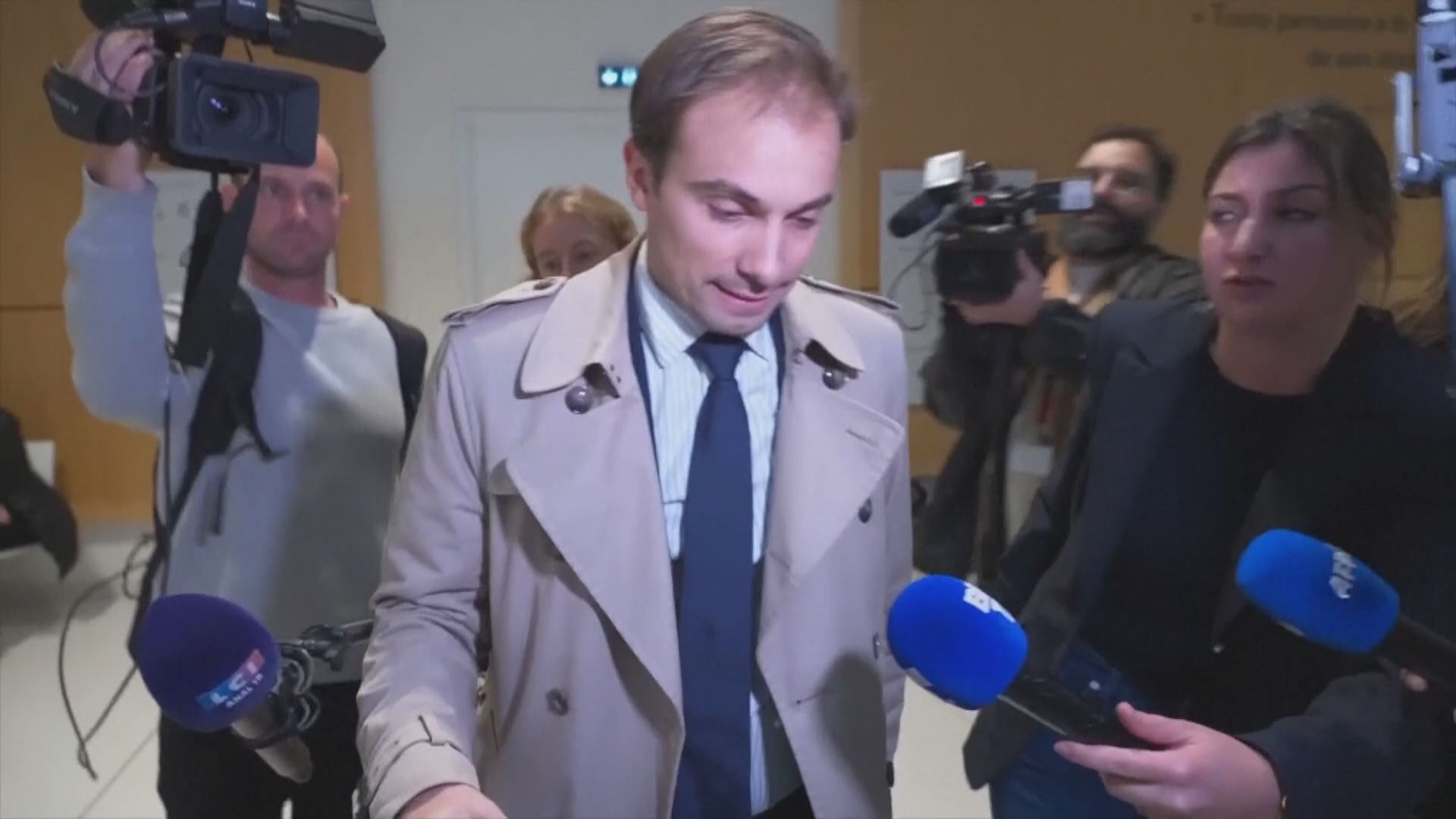 法國羅浮宮盜竊案　再多兩人被起訴