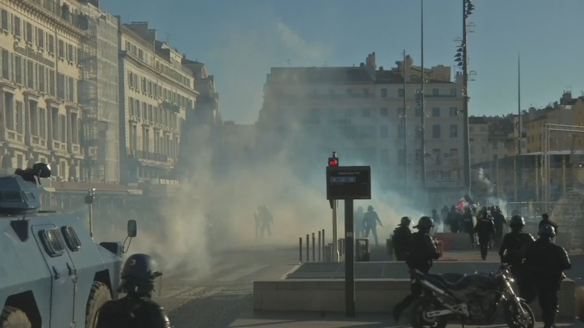 法國示威令經濟增長減少0.1百分點