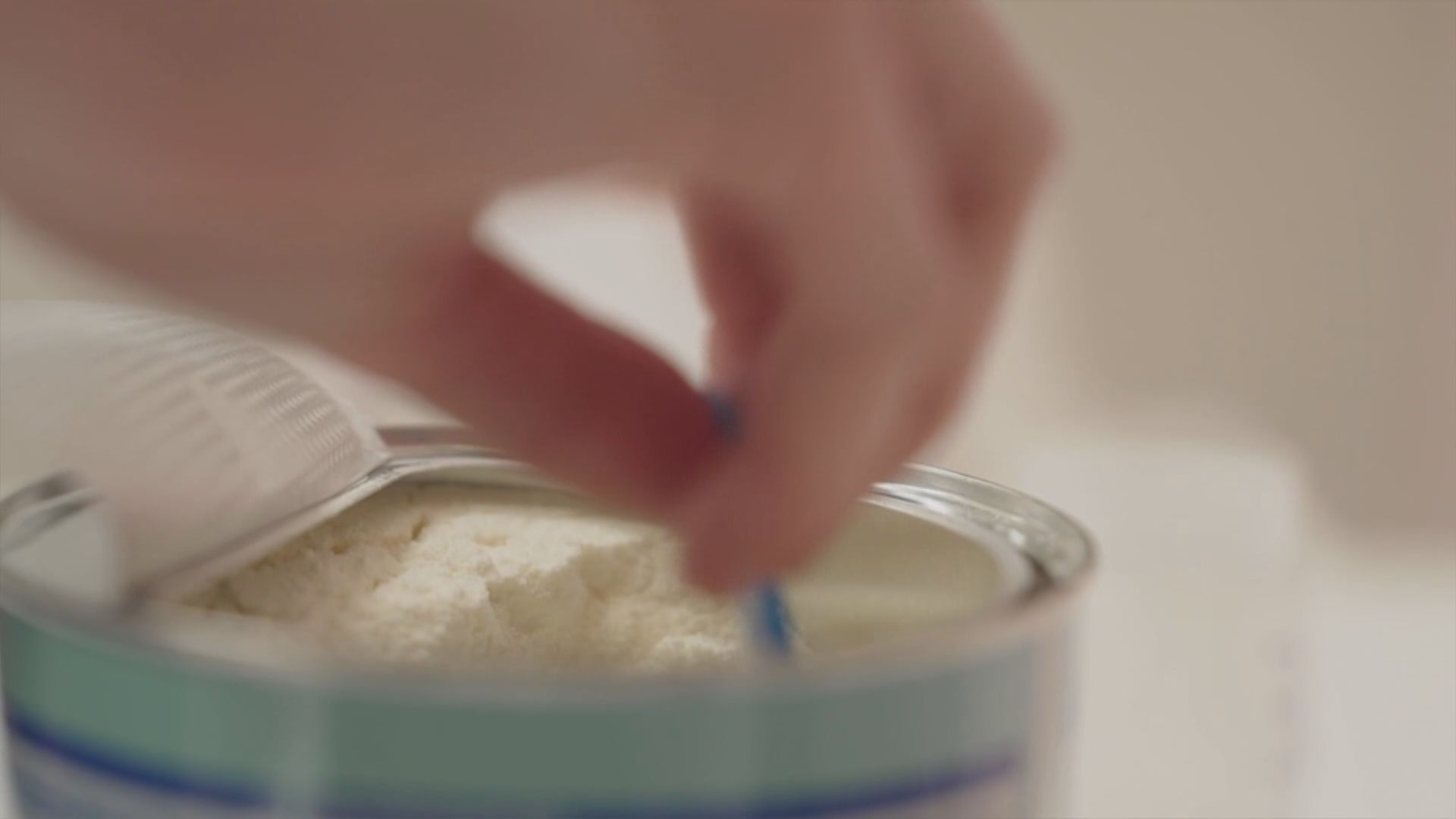 法國調查兩名嬰兒死亡事件　生前曾飲用需回收奶粉