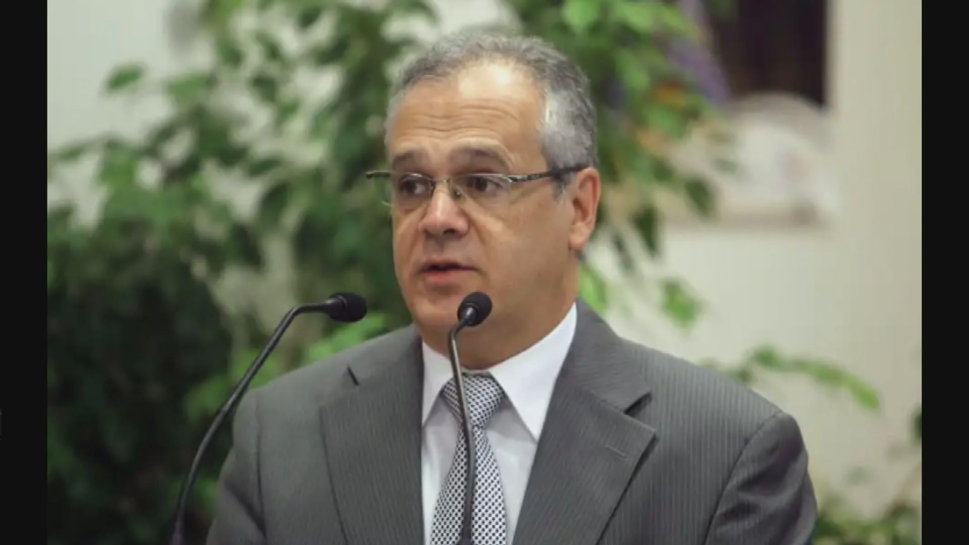 馬克龍指法國駐尼日爾大使被困使館形同人質