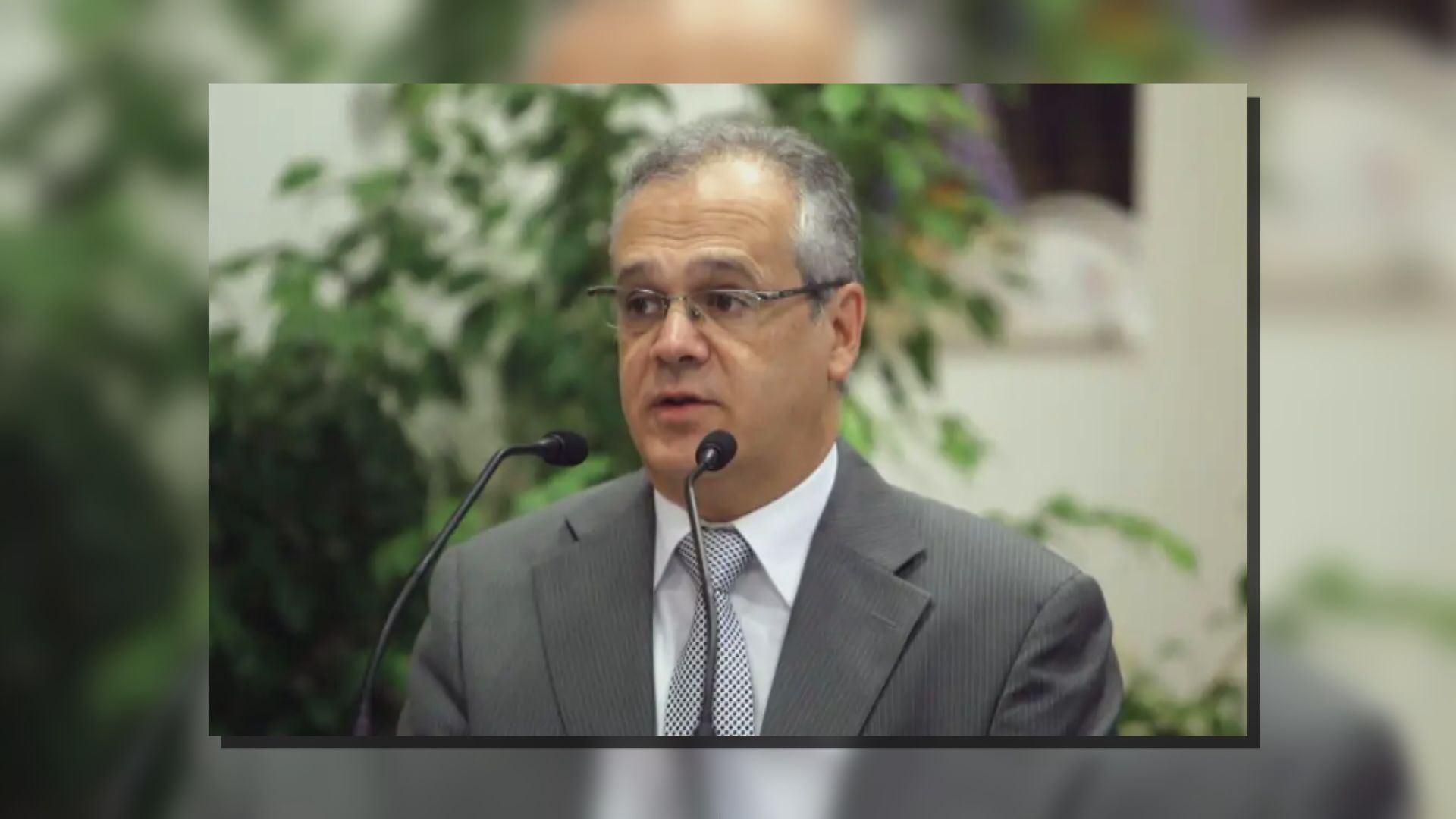 法國駐尼日爾大使返抵巴黎