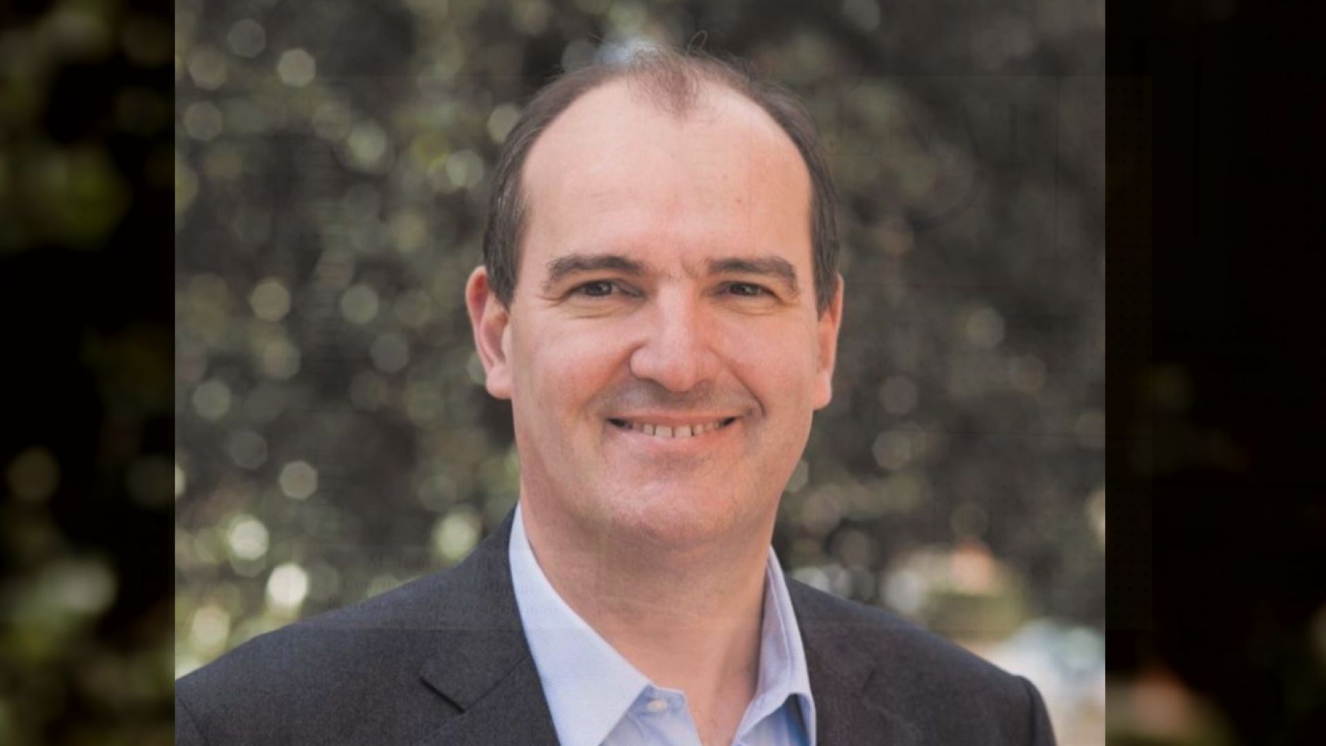 法國總統馬克龍任命卡斯泰任總理