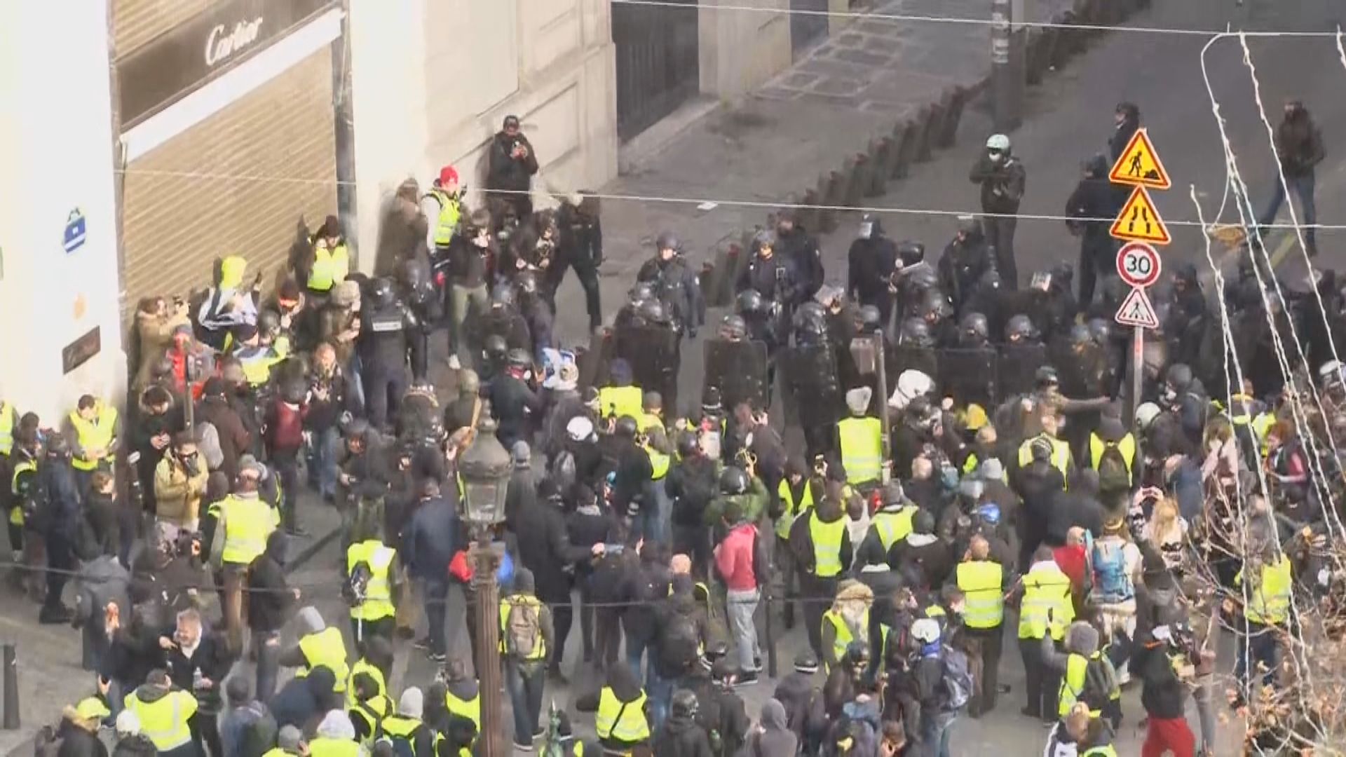 法國各地逾十萬人響應示威