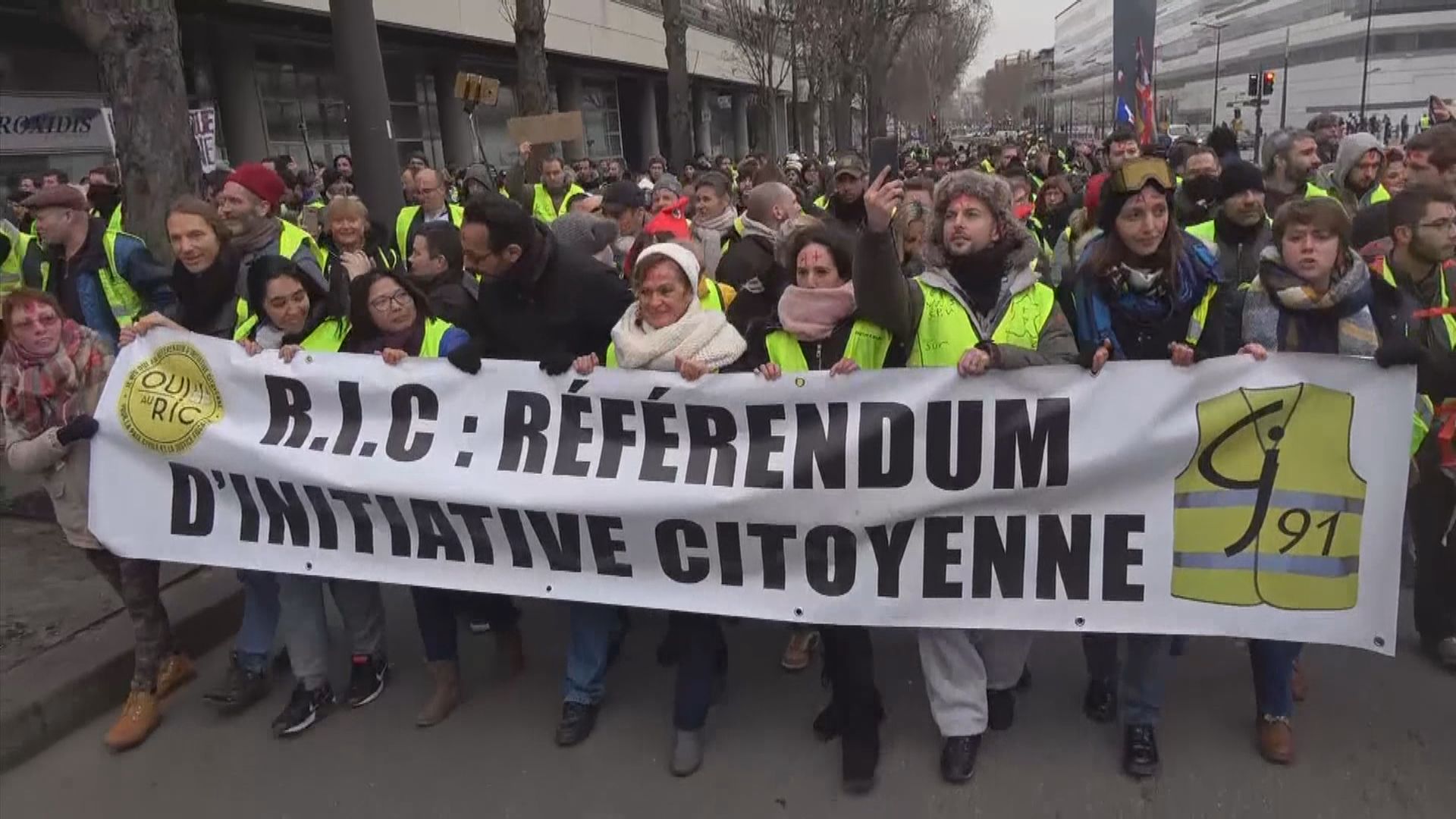 法國連續第七個周末有黃背心示威